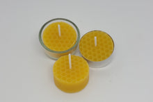 Lade das Bild in den Galerie-Viewer, Teelichter aus 100% Bienenwachs mit Glas - Set-Angebot
