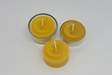 Lade das Bild in den Galerie-Viewer, Teelichter aus 100% Bienenwachs mit Glas - Set-Angebot
