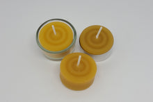 Lade das Bild in den Galerie-Viewer, Teelichter aus 100% Bienenwachs mit Glas - Set-Angebot
