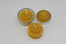 Lade das Bild in den Galerie-Viewer, Teelichter aus 100% Bienenwachs mit Glas - Set-Angebot
