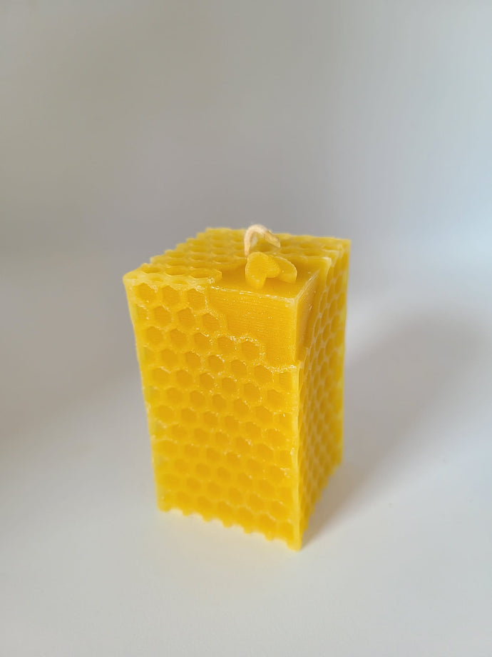 Bienenwachskerze Wabenwürfel 7,5cm , aus 100% Bienenwachs