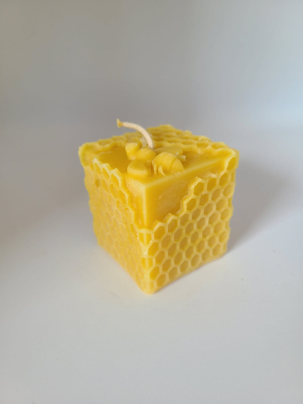Bienenwachskerze Würfelwabe, aus 100% Bienenwachs